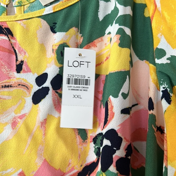 Pretty Loft blouse, xxl, NWT. - Picture 6 of 6
